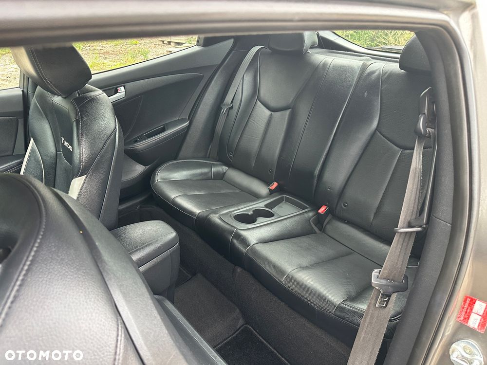 Hyundai Veloster 1.6 Turbo Automatik Premium - 37
