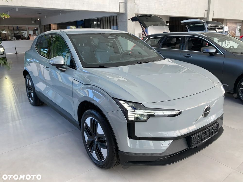Volvo EX30 51kWh Single Motor Core - 2