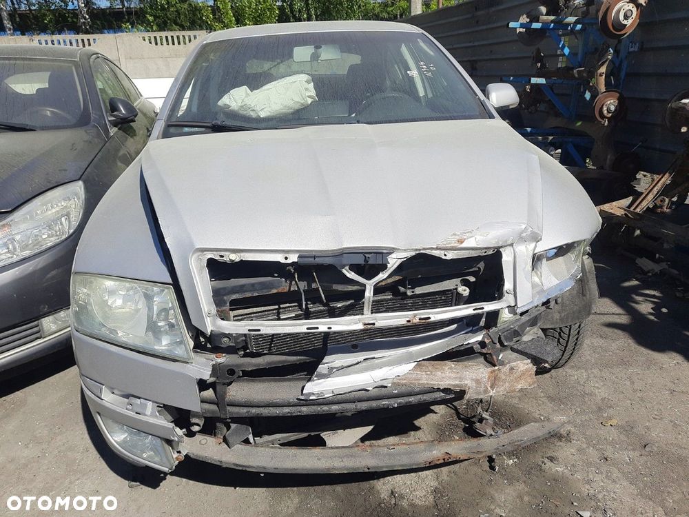 CZĘŚCI Skoda Octavia II 1,6 16V B 102KM 2004-2013R  SILNIK: BSE LAK: LF7T - 9