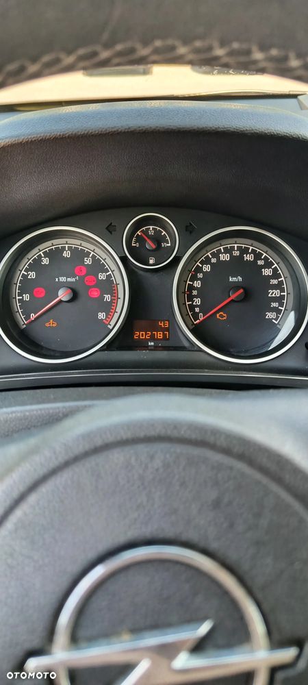 Opel Zafira 1.8 - 9