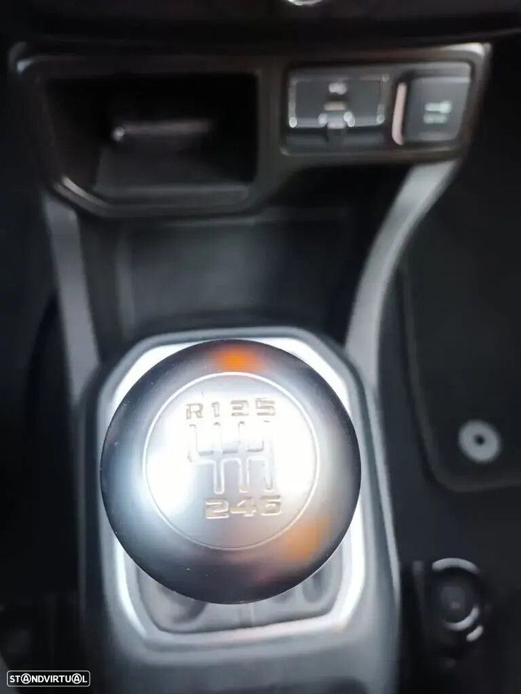 Jeep Renegade 1.0 T Orange Edition - 18