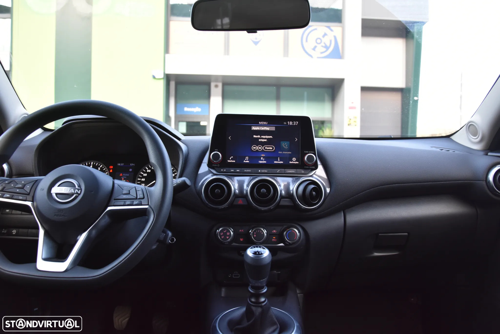 Nissan Juke 1.0 DIG-T Acenta - 10