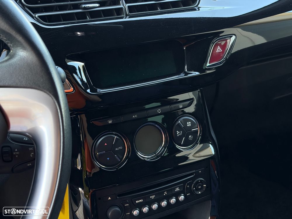 Citroën DS3 Cabrio 1.2 VTi So Chic - 27