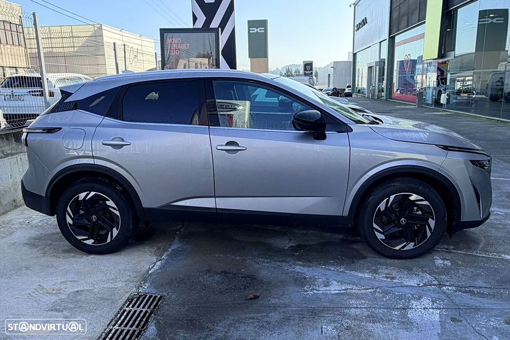 Nissan Qashqai 1.3 DIG-T Advance Xtronic - 3