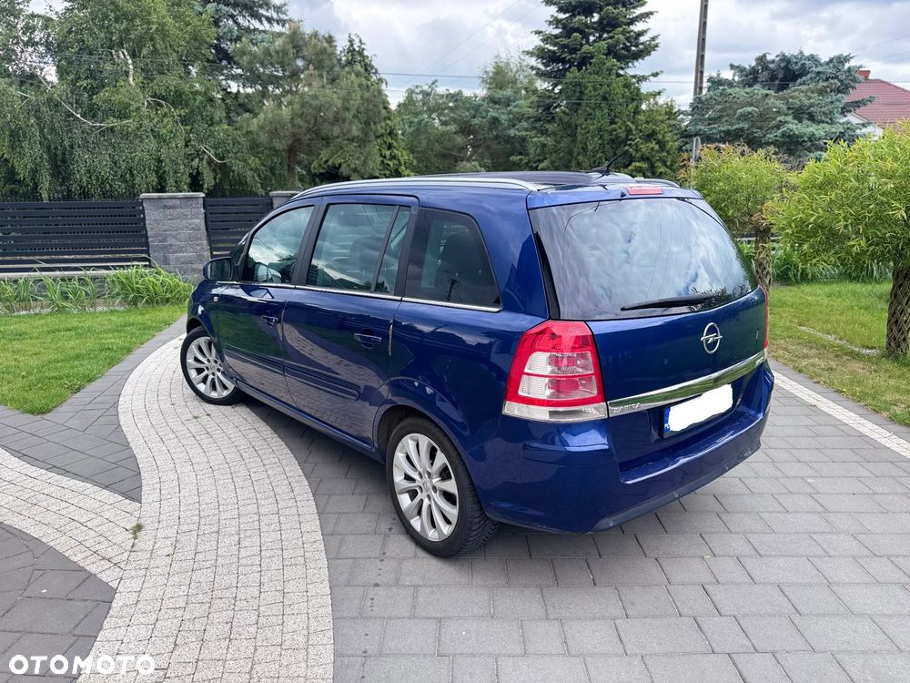 Opel Zafira 1.7 CDTI Cosmo - 10
