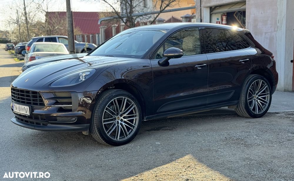 Porsche Macan - 16