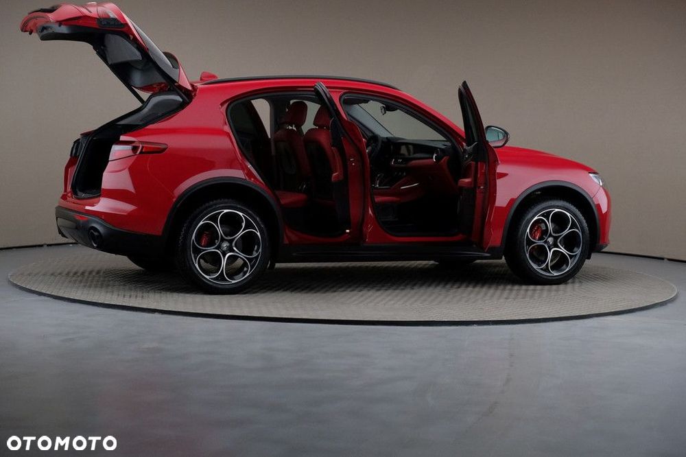 Alfa Romeo Stelvio 2.0 Turbo B-Tech Edition Q4 - 6