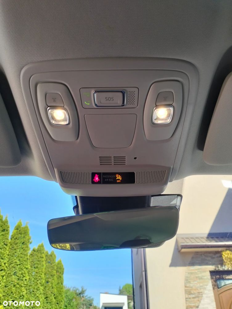 Renault Megane 1.6 E-TECH Plug-In Intens - 11