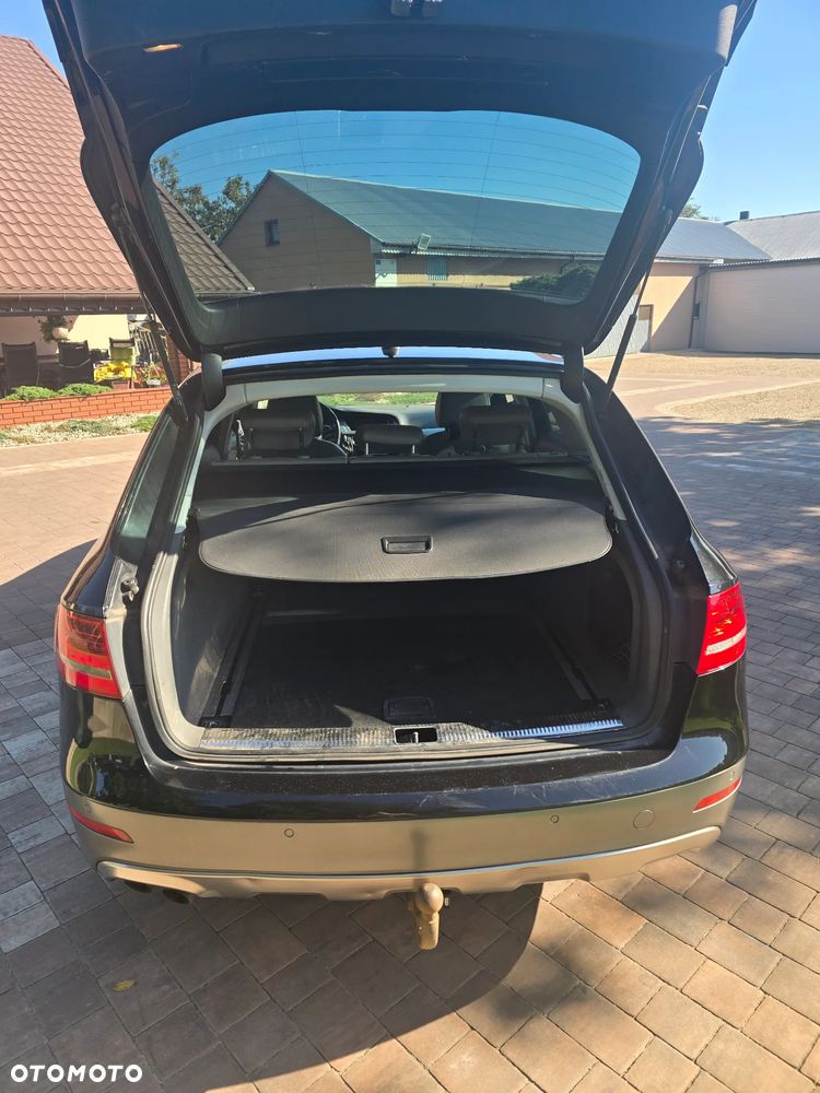 Audi A4 Allroad 2.0 TDI Quattro - 8