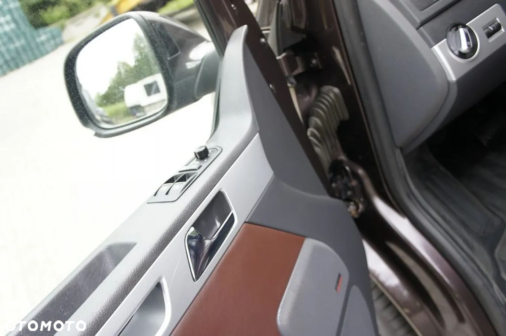 Volkswagen Multivan 2.0 TSI L1 Highline 4Motion DSG - 23