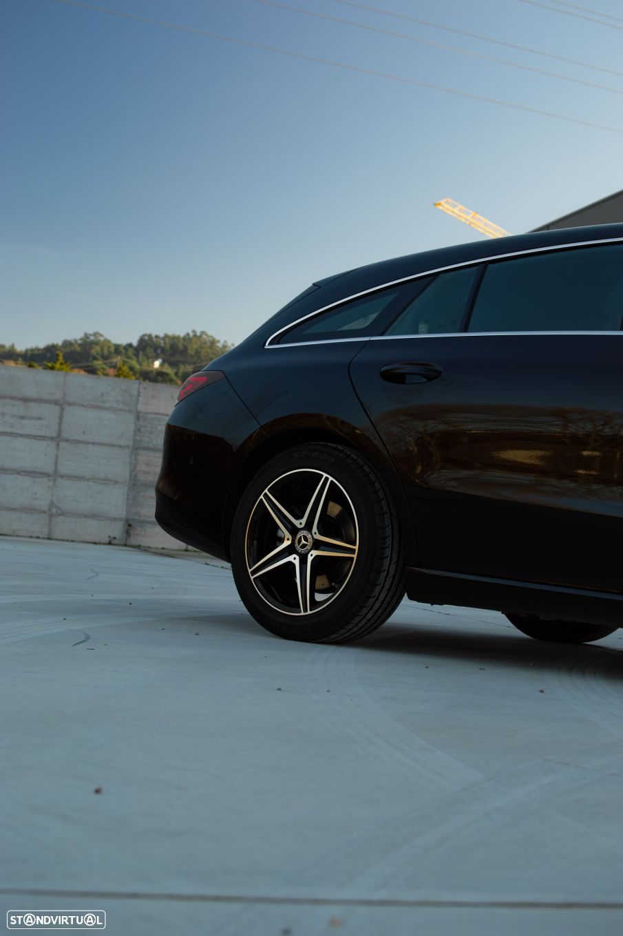 Mercedes-Benz CLA 180 - 52