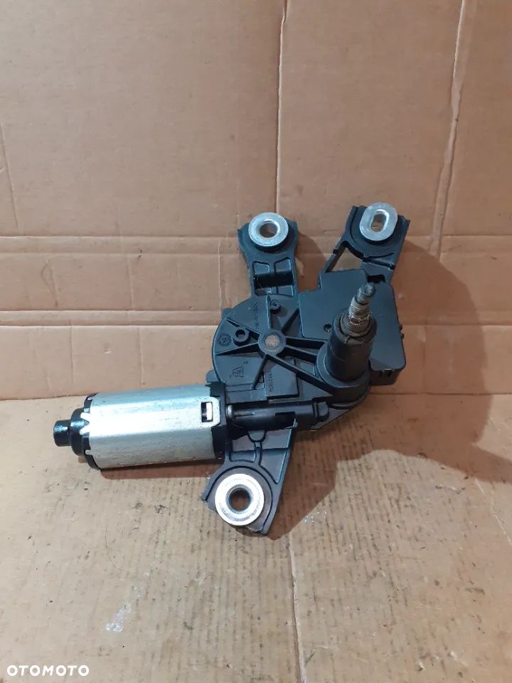 VW PASSAT B6 SILNIK WYCIERACZKI KLAPY 53032812 - 3