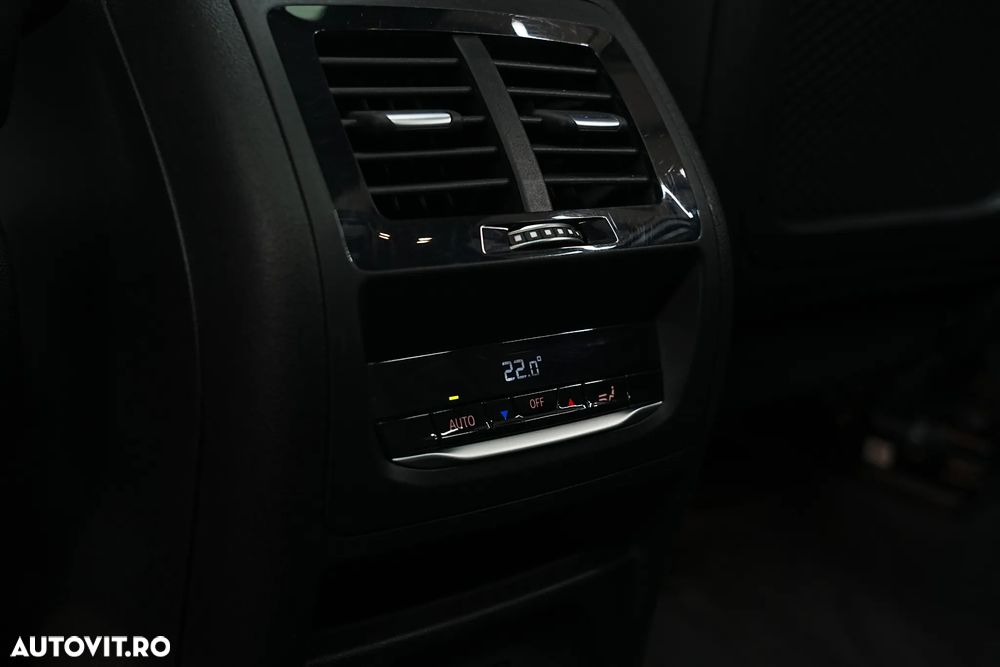 BMW X3 xDrive20d AT M Sport - 40