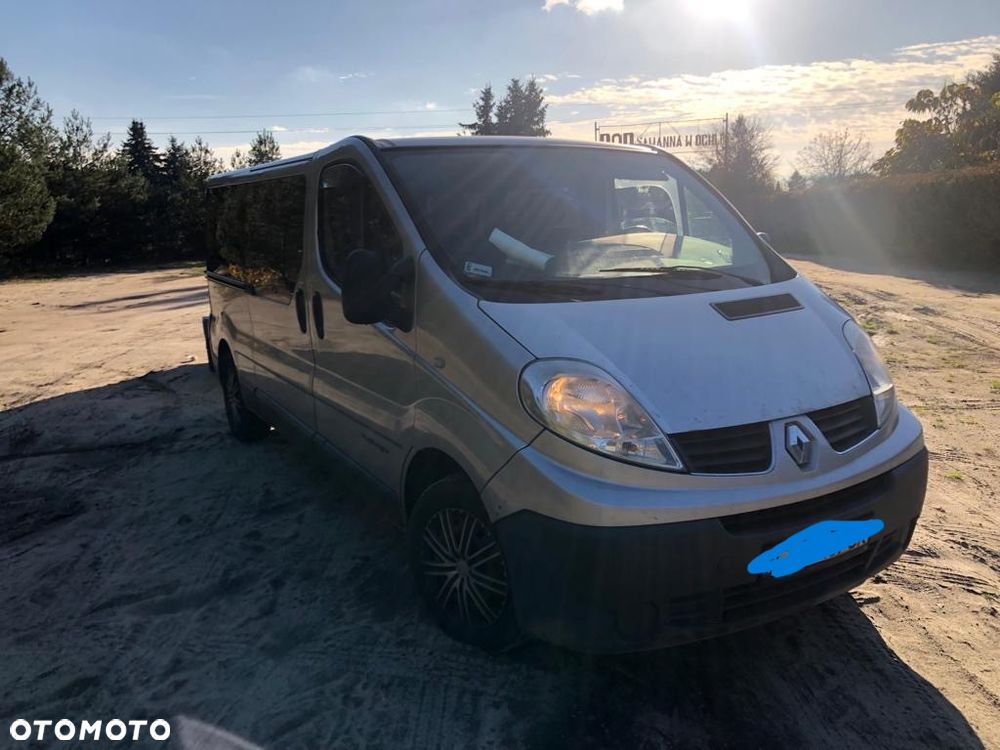 Renault Trafic - 1