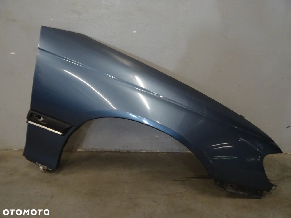 BŁOTNIK PRAWY PRZÓD PRZEDNI OPEL OMEGA B LAK: Z293 NR296 - 1