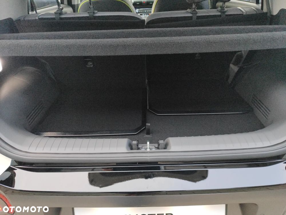 Hyundai Inster 49kWh Cross Smart - 17