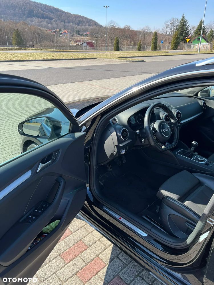 Audi A3 Sportback 2.0 TDI - 10