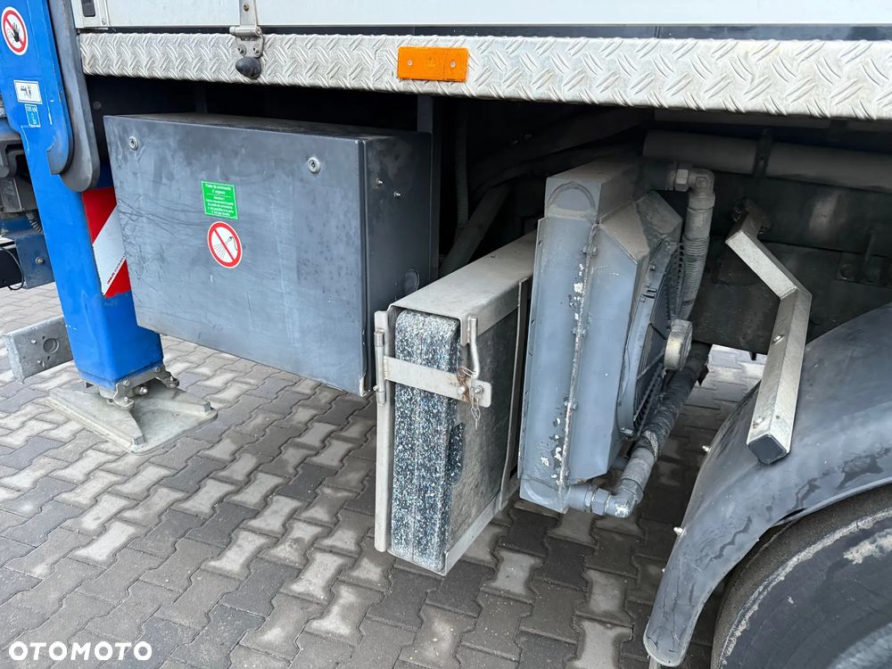 DAF Wumag WT 530 .DAF CF 85.360 - 12