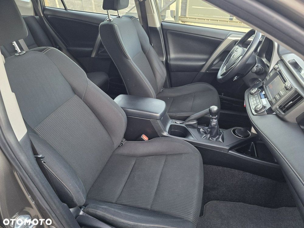 Toyota RAV4 2.0 D-4D 4x2 Start-Stop Life - 32
