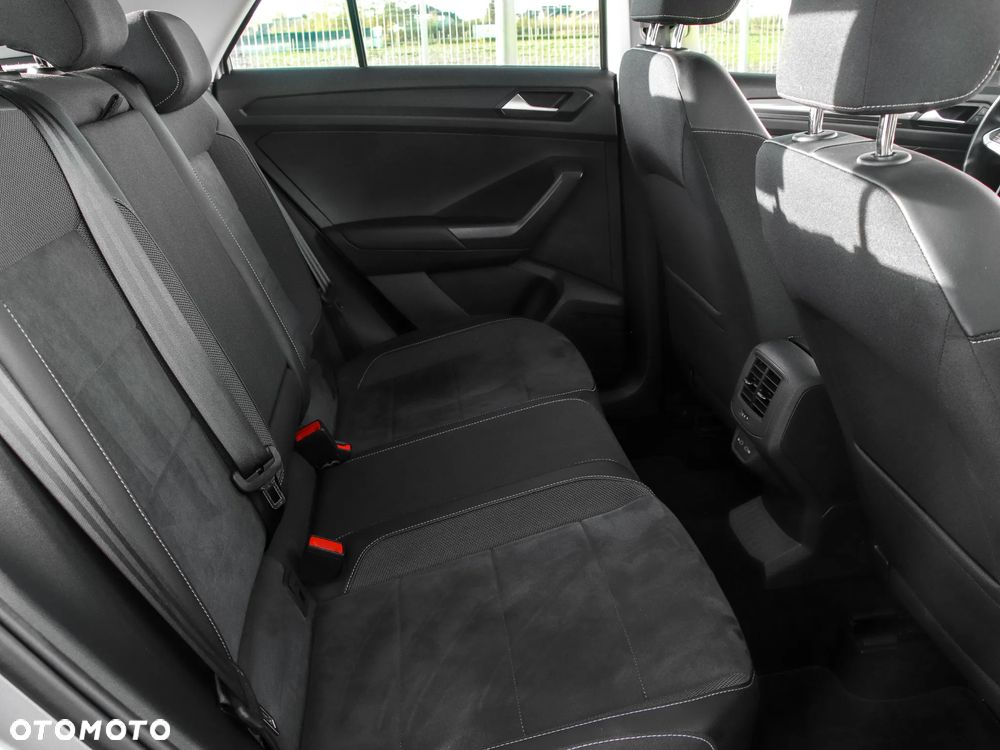 Volkswagen T-Roc 1.5 TSI Style DSG - 12