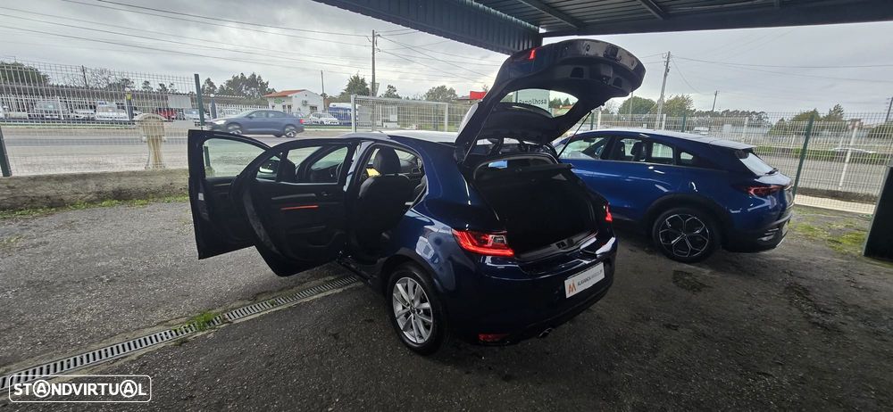 Renault Mégane 1.2 TCE Limited - 33