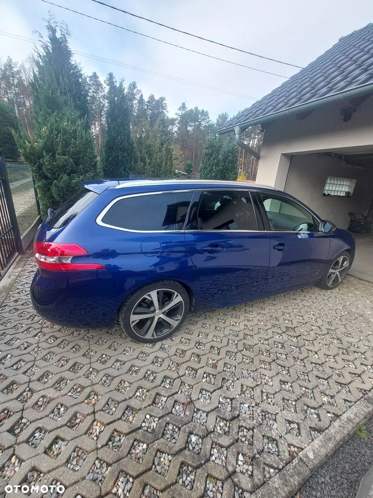 Peugeot 308 SW BlueHDi 180 EAT6 GT - 2