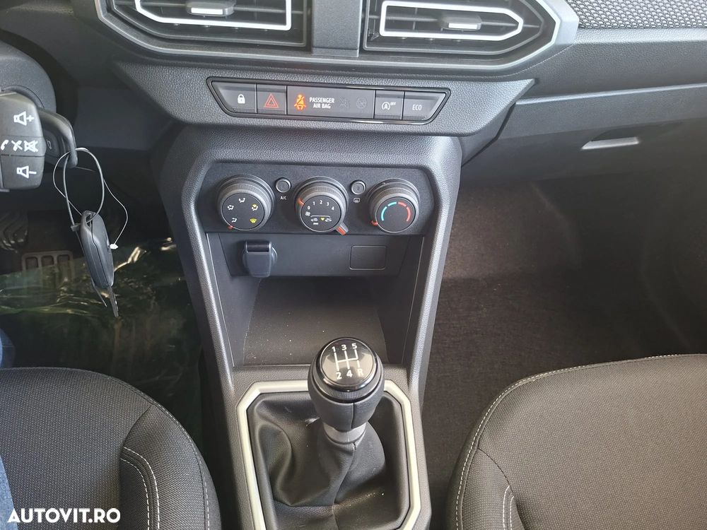 Dacia Logan ECO-G 100 MT5 Expression - 17