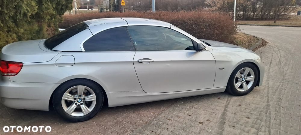BMW Seria 3 320i - 33
