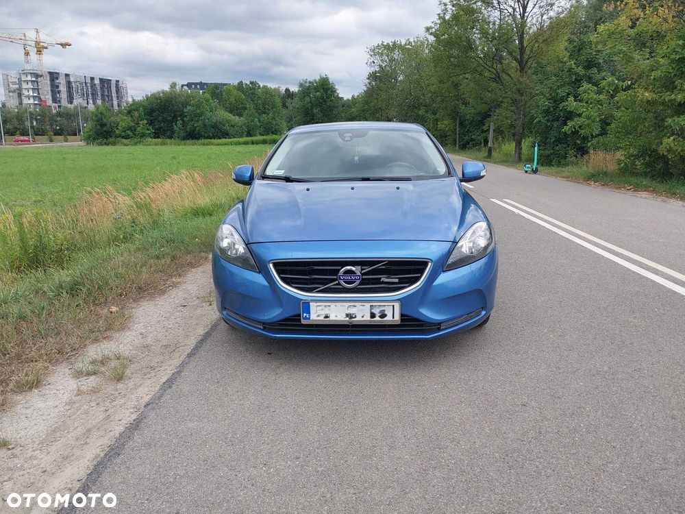 Volvo V40 - 4