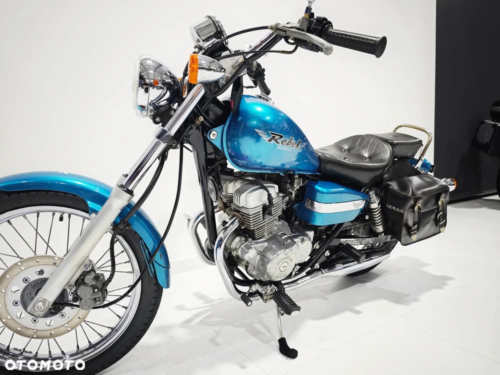 Honda CA - 12
