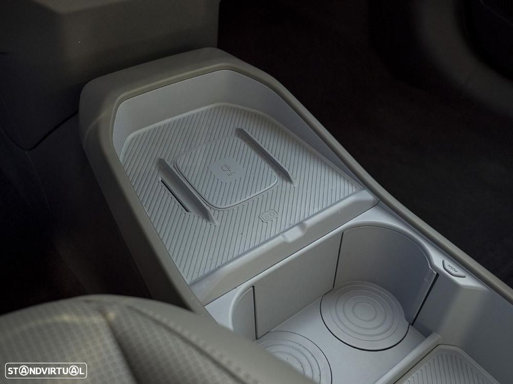 Kia EV3 81,4-kWh FWD Earth - 36