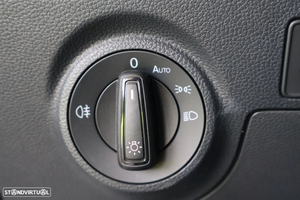 SEAT Arona 1.0 TSI FR - 23