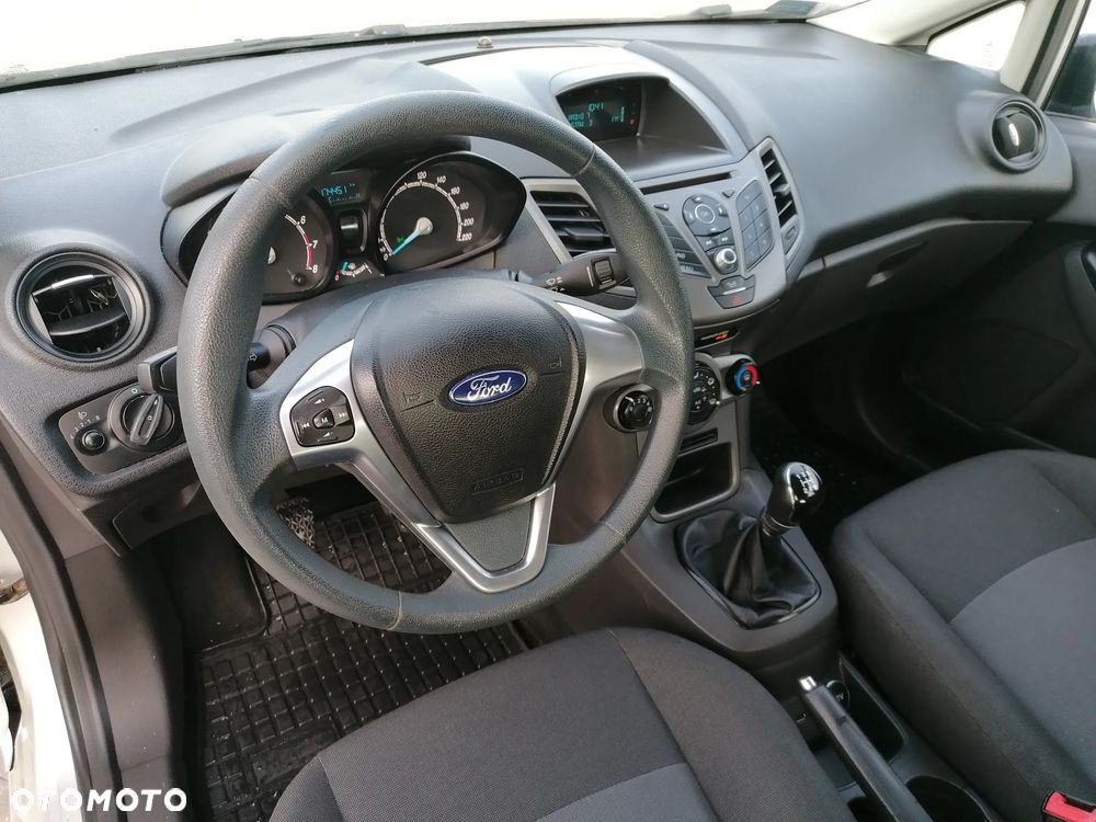 Ford Fiesta 1.25 Silver X (Ambiente) EU6 - 12