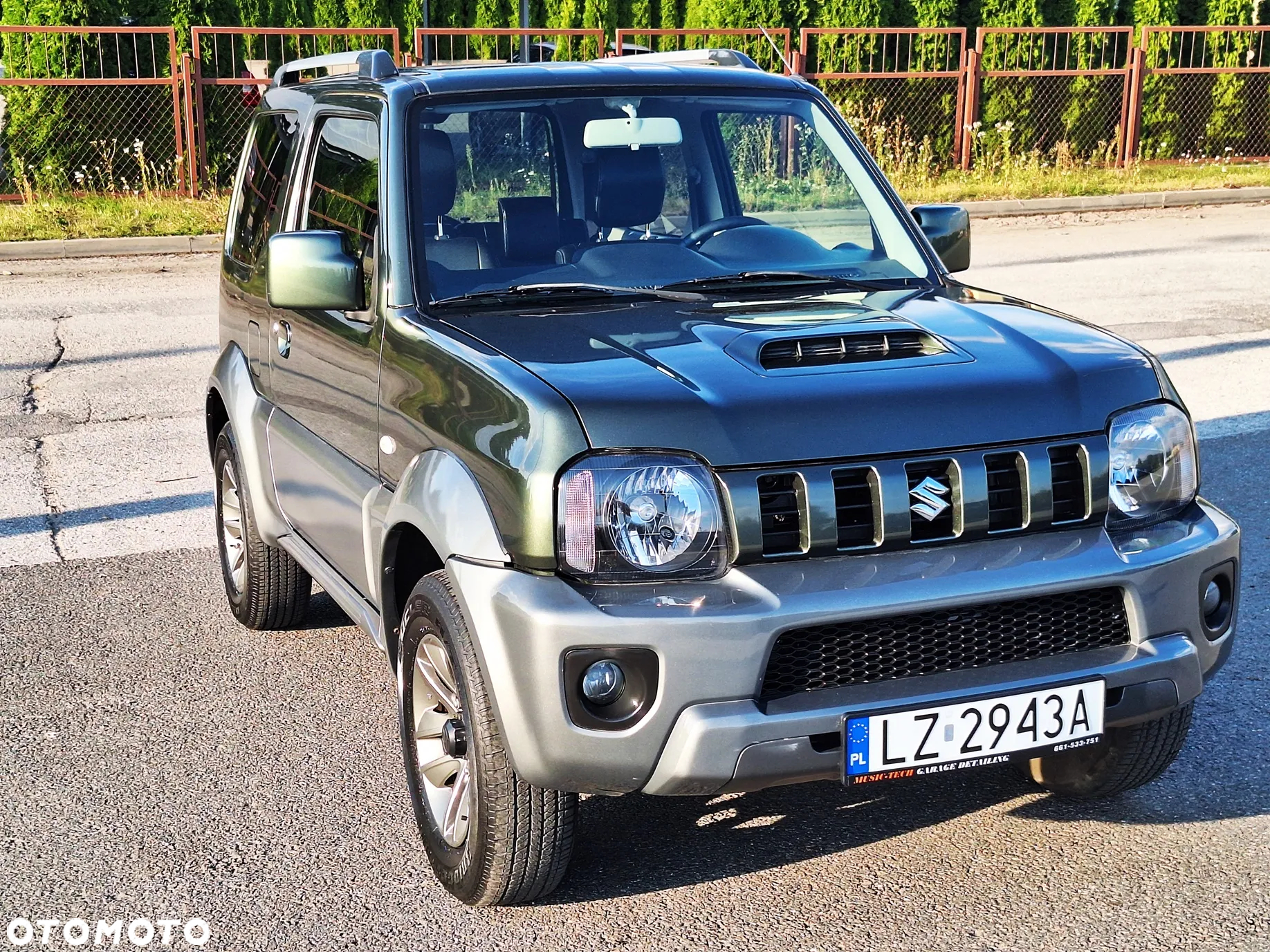 Suzuki Jimny - 17
