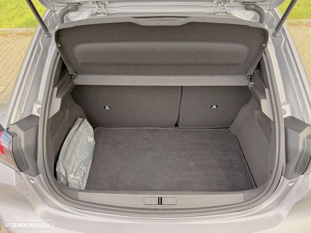 Peugeot 208 1.2 PureTech Allure - 40