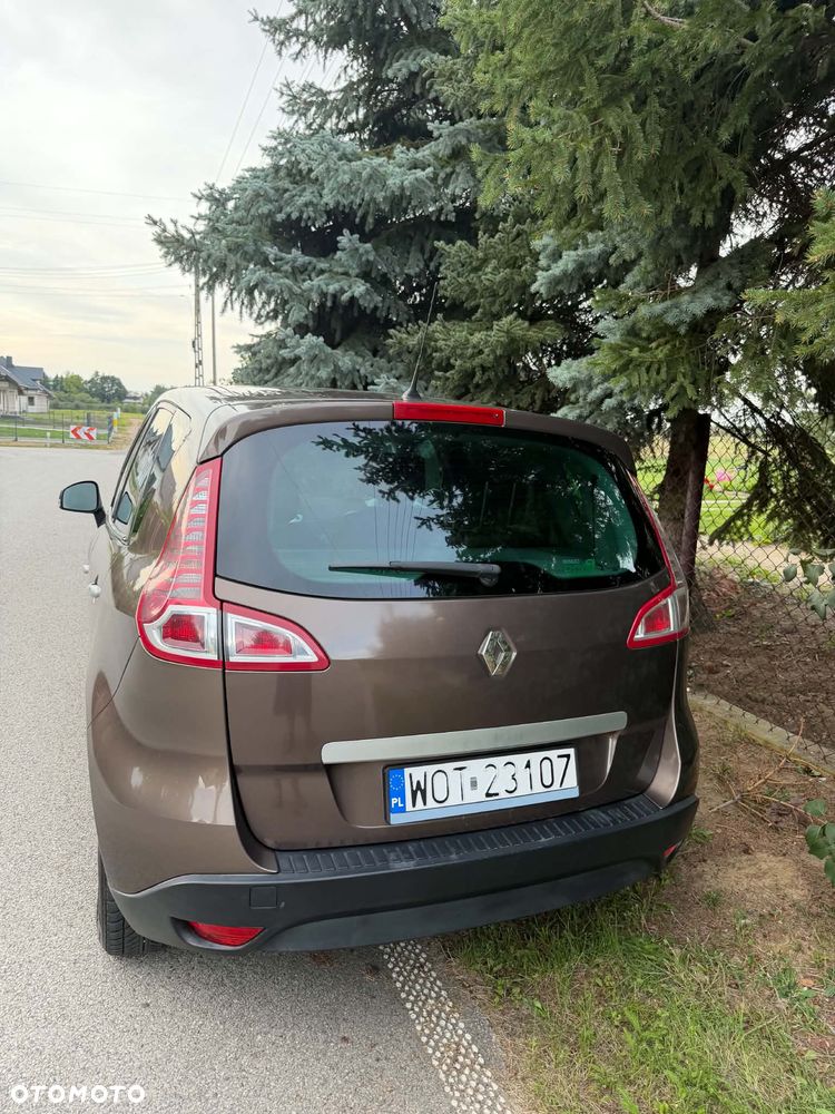 Renault Scenic - 18