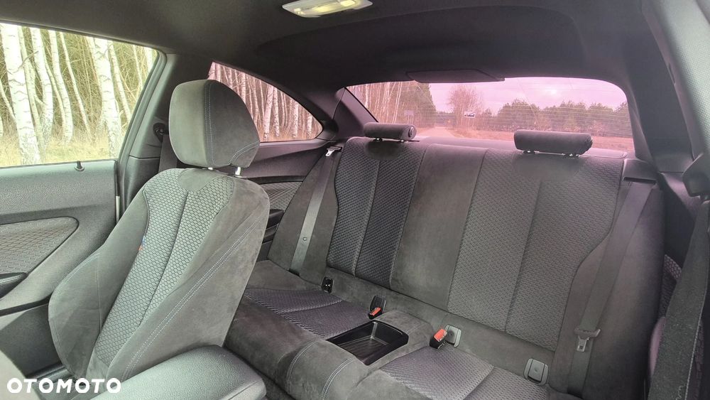 BMW Seria 2 220i M Sport - 12