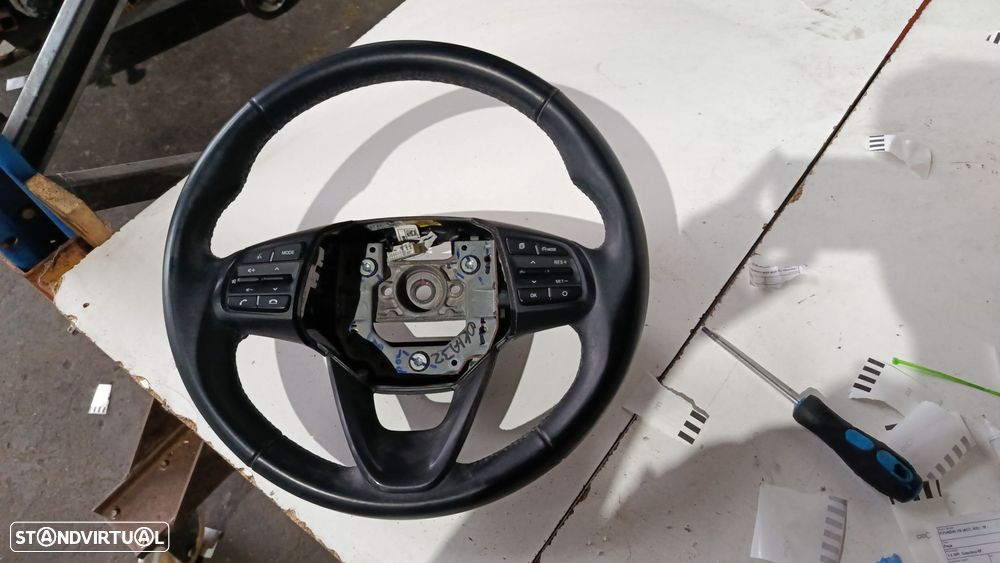 Volante / Guiador Hyundai I10 (Ac3, Ai3) - 1