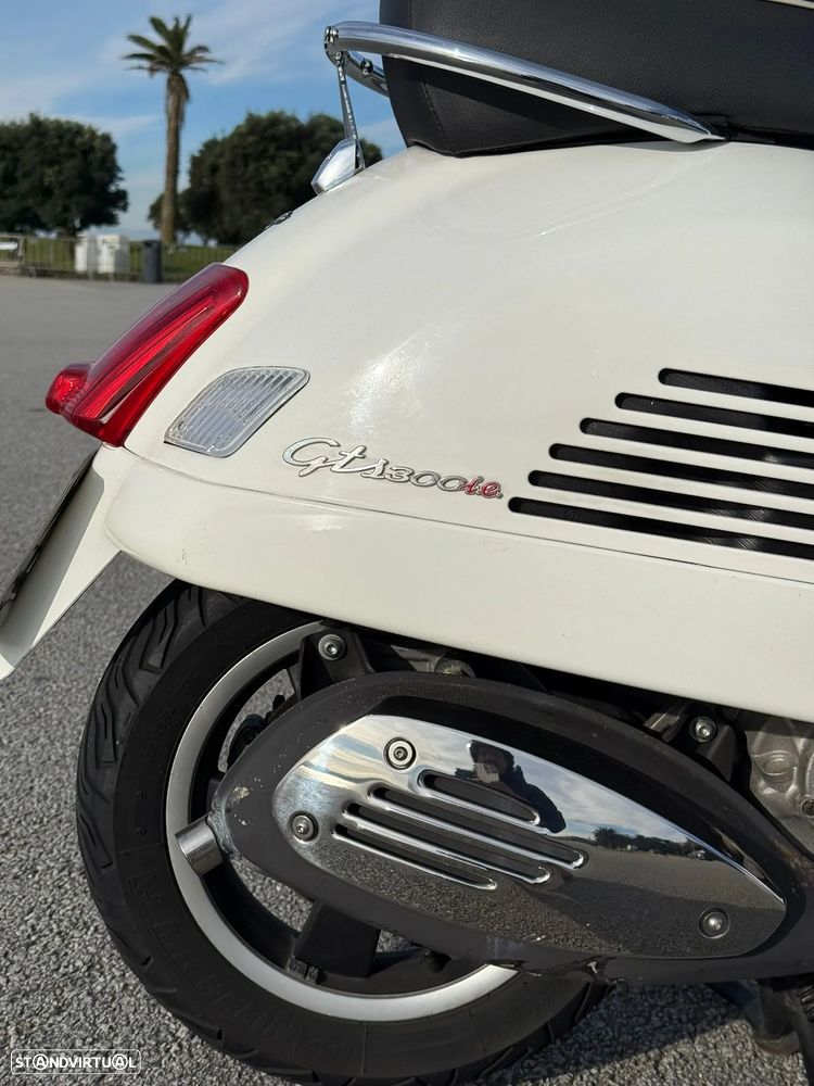 Vespa GTS Super GTS 300 ie - 8