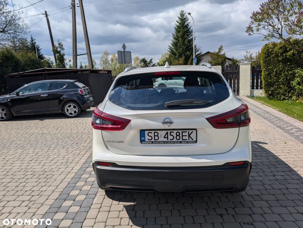 Nissan Qashqai 1.3 DIG-T Acenta DCT - 8