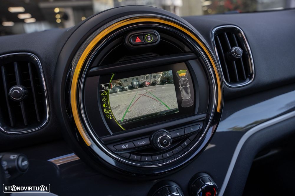 MINI Countryman Cooper S ALL4 Auto - 16