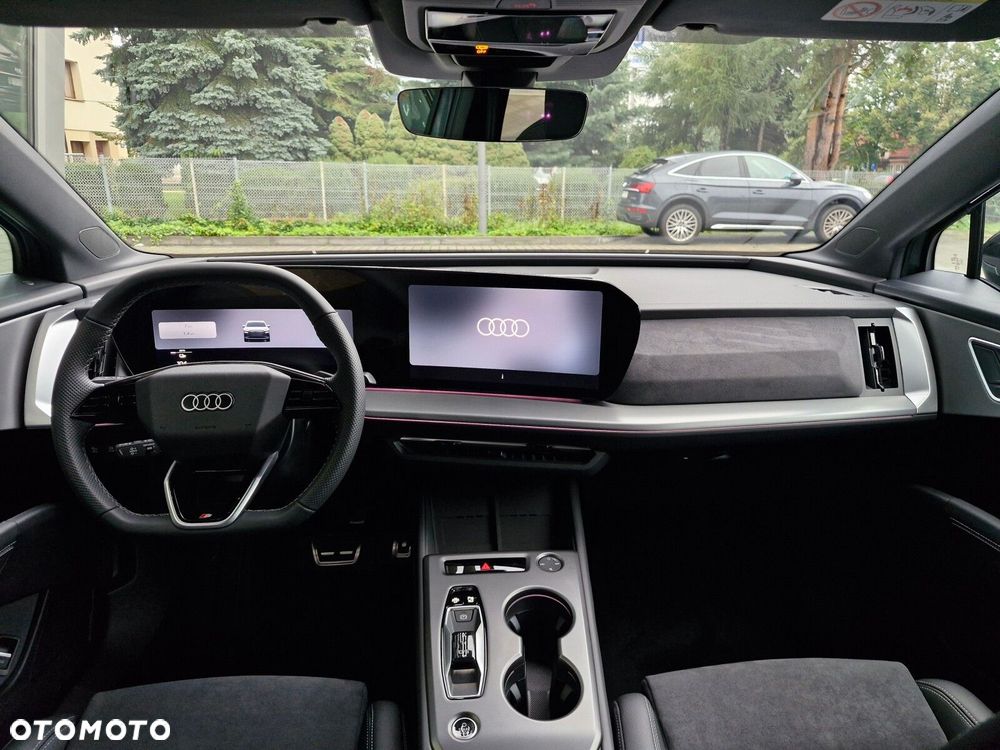 Audi Q4 e-tron - 17
