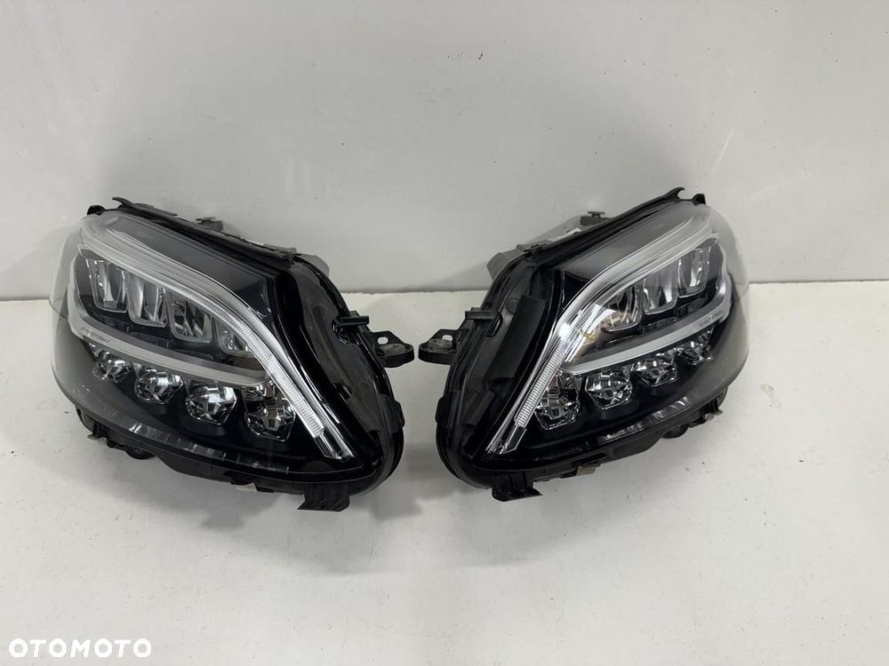 Zderzak przód maska lampa pas  Mercedes c klasa 205 lift amg  A2059067905 - 12