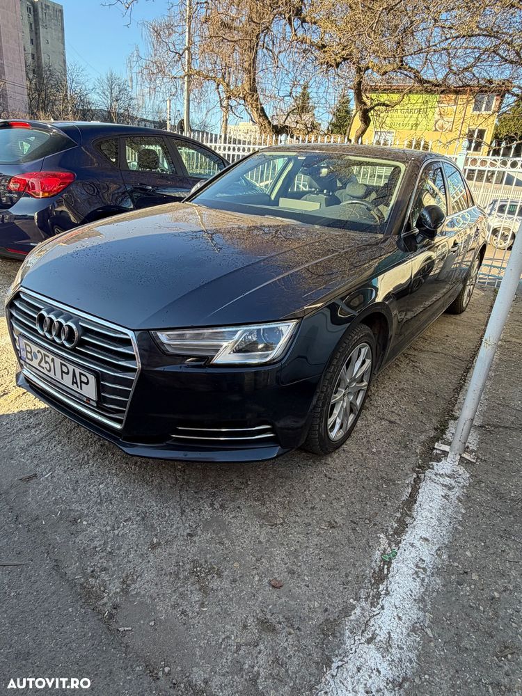 Audi A4 - 1