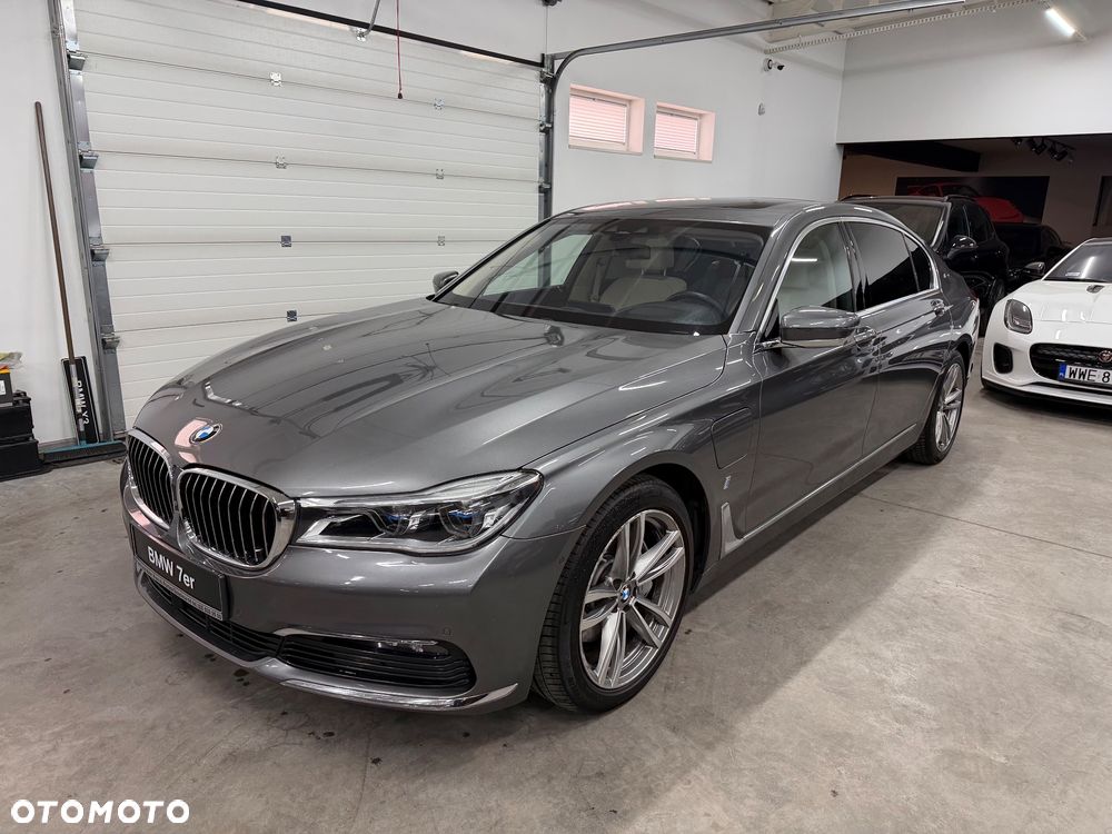BMW Seria 7 - 2