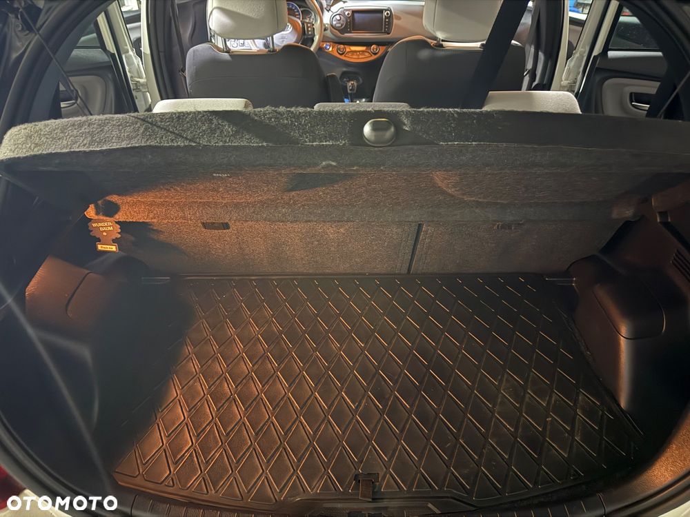 Toyota Yaris 1.5 Selection CVT - 16