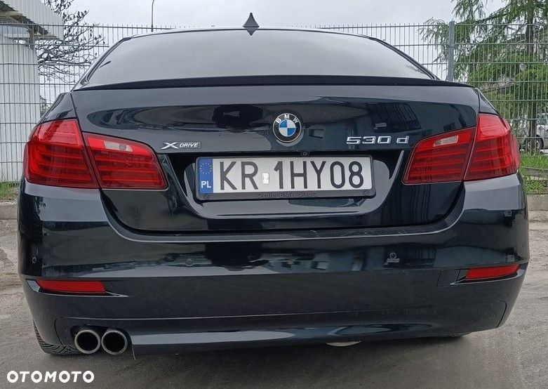 BMW Seria 5 530d xDrive - 6