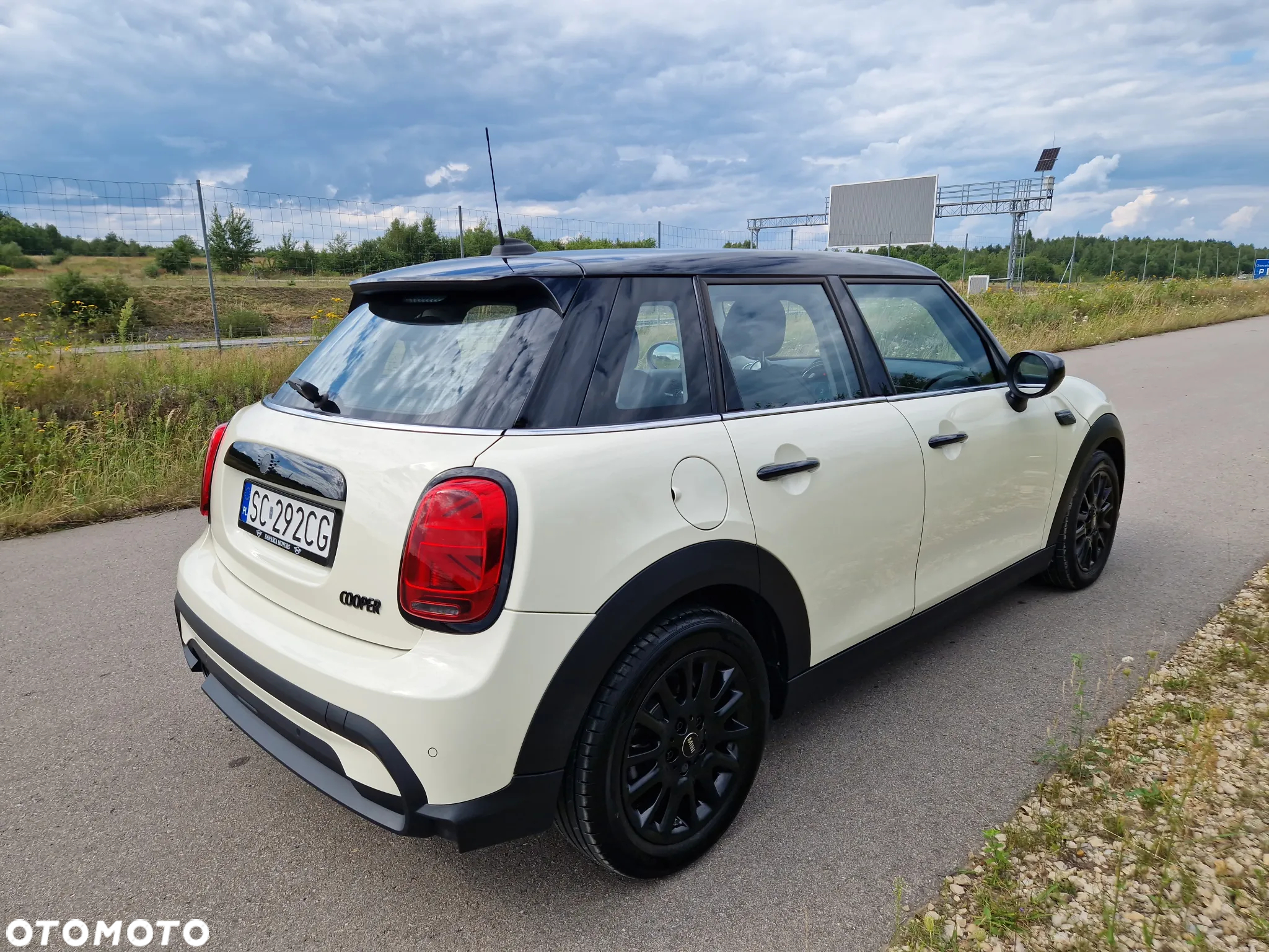 MINI Cooper - 9