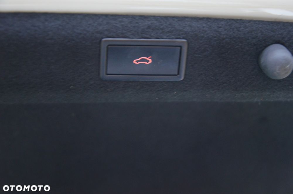 Skoda Superb 1.4 TSI Plug-In Hybrid L&K DSG - 22