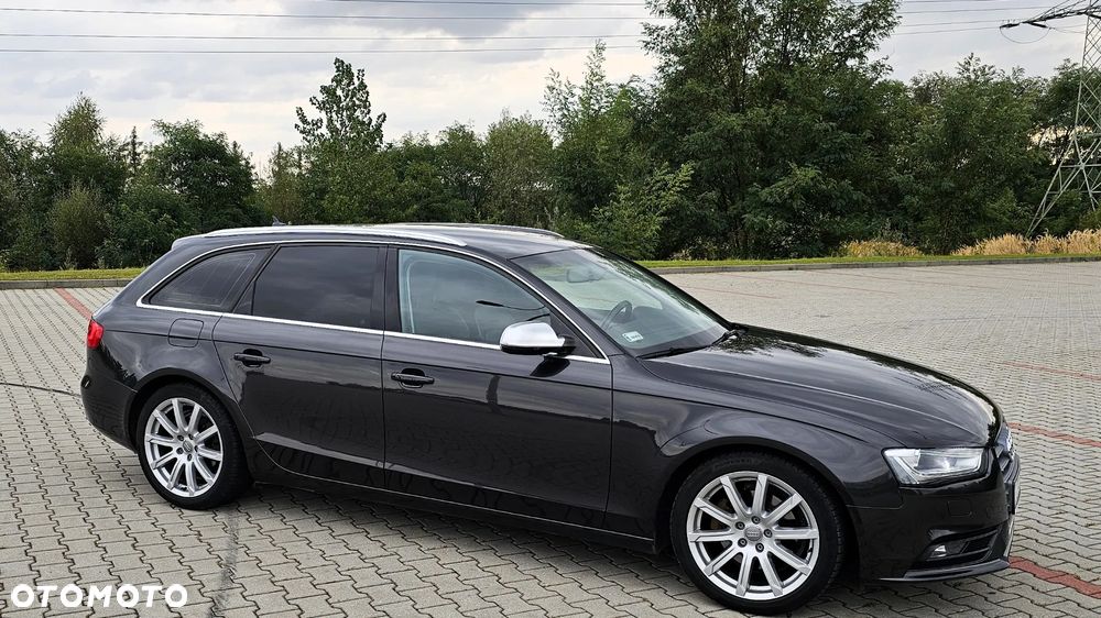 Audi A4 Avant 2.0 TDI - 13